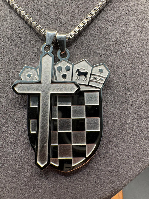 Kroatien/ Kreuz Kette